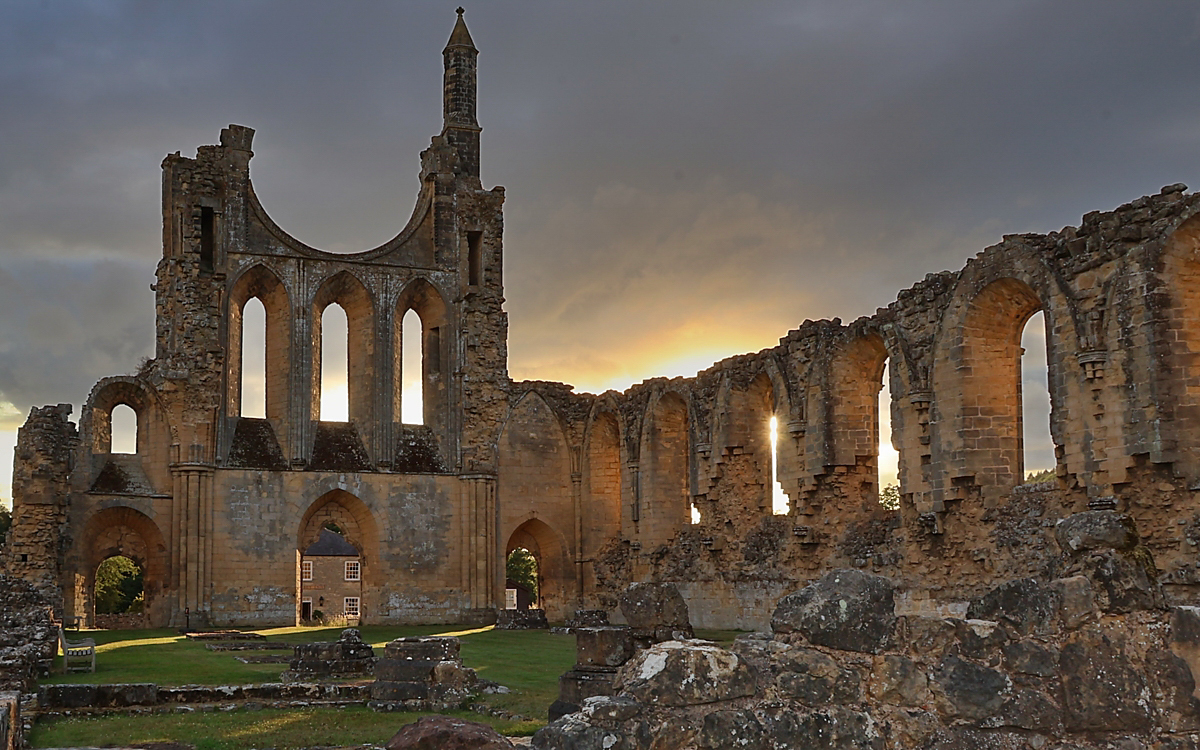 02 Byland Golden Hour-JTP-2